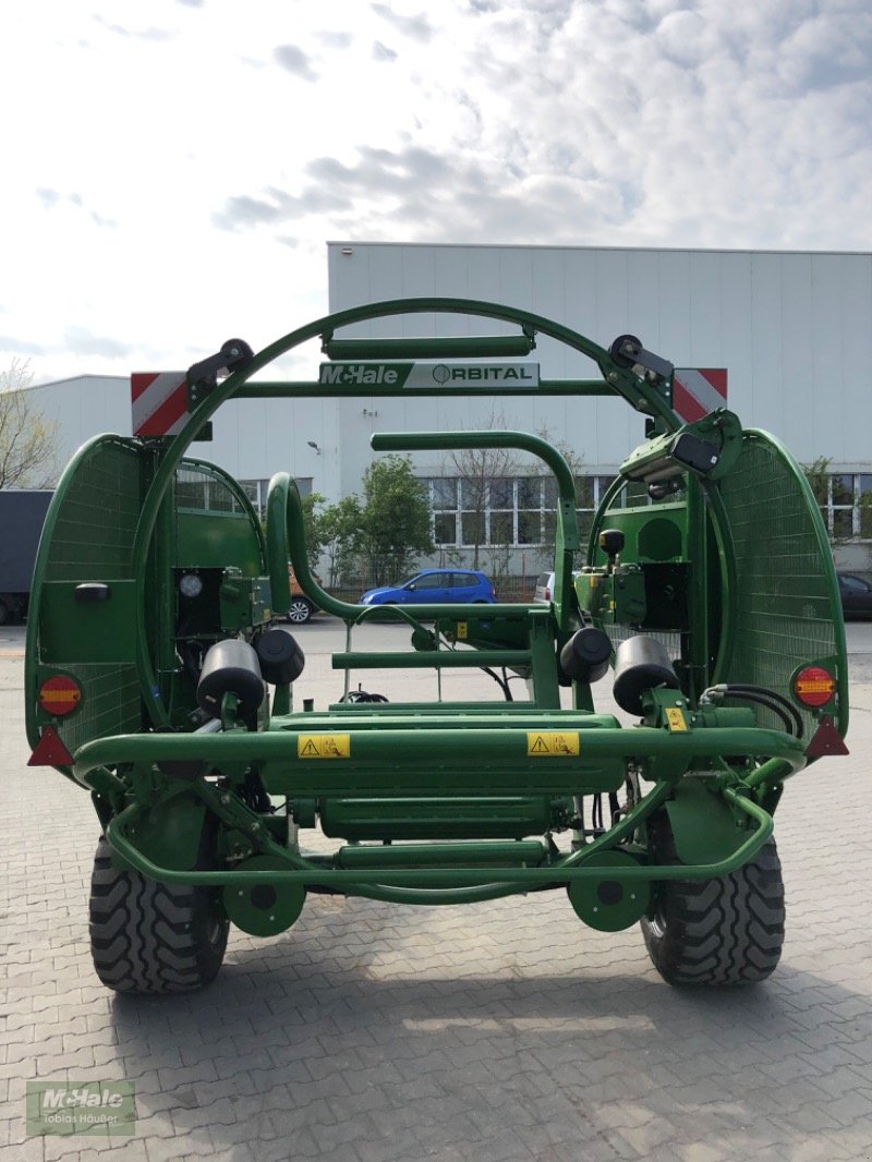 Ballenwickler of the type McHale Orbital High Speed Rundballenwickler, Neumaschine in Borgholzhausen (Picture 9)