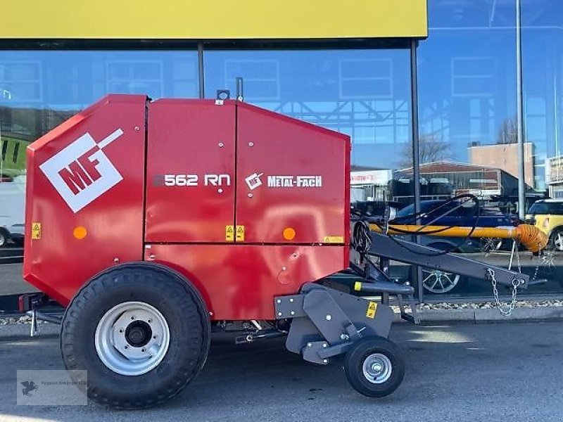 Ballenwickler des Typs Metal-Fach Rundballenpresse Z562 RN, Neumaschine in Gevelsberg (Bild 1)