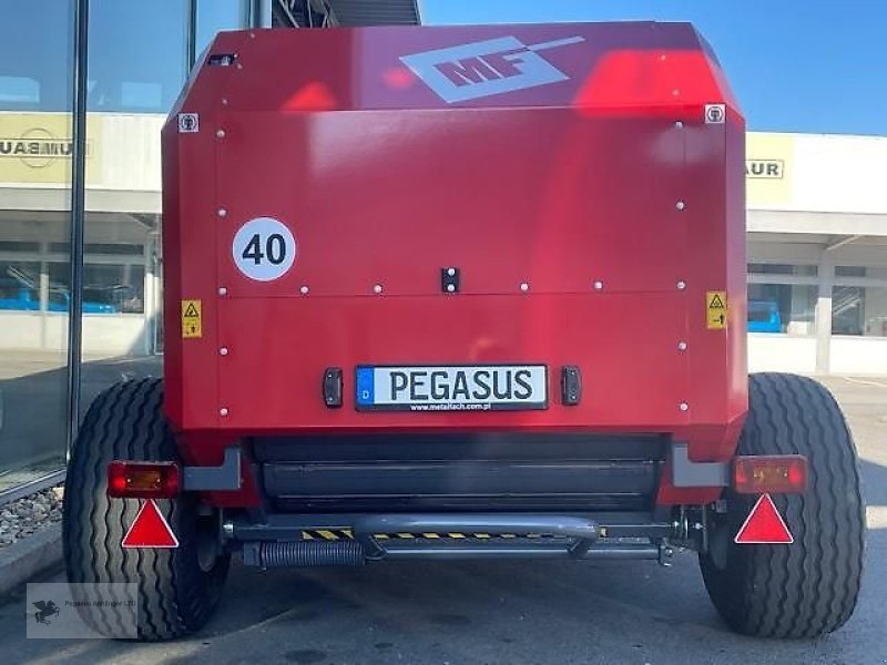 Ballenwickler des Typs Metal-Fach Rundballenpresse Z562 RN, Neumaschine in Gevelsberg (Bild 4)