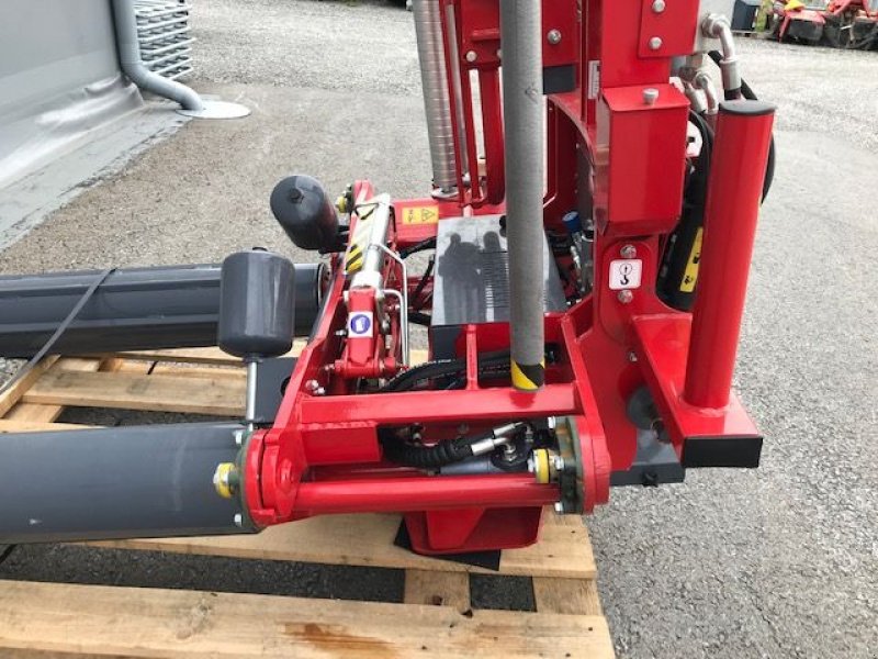 Ballenwickler des Typs Metal-Fach vollautomatischer Dreipunktwickler Z629, Neumaschine in Tamsweg (Bild 13)