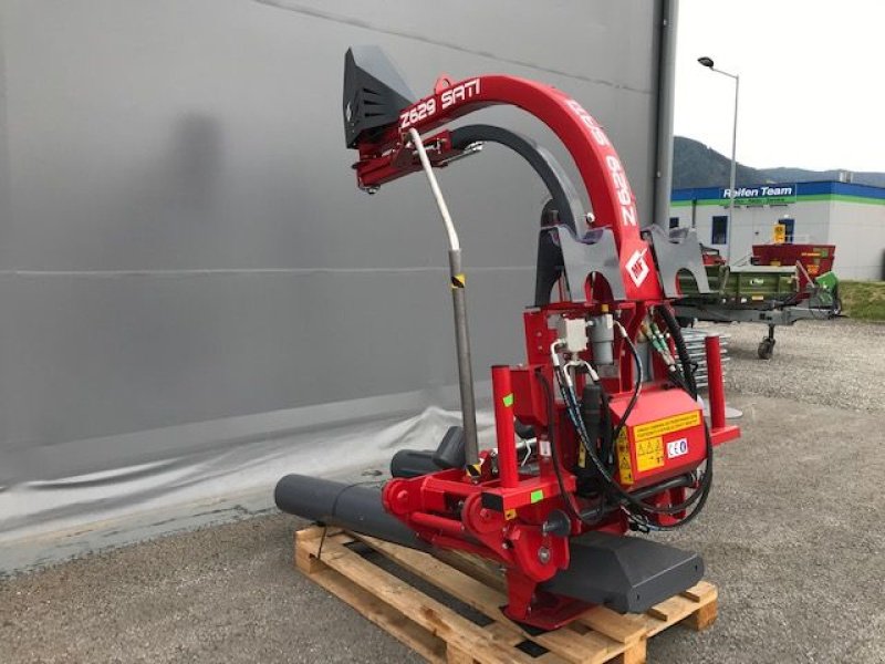 Ballenwickler des Typs Metal-Fach vollautomatischer Dreipunktwickler Z629, Neumaschine in Tamsweg (Bild 2)