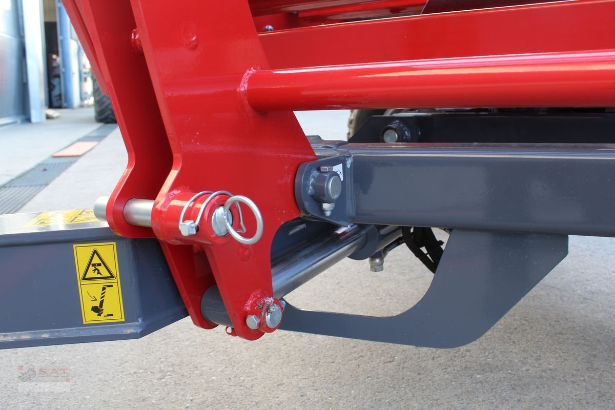 Ballenwickler des Typs Metal-Fach Wickelmaschine Z 577-NEU, Neumaschine in Eberschwang (Bild 15)