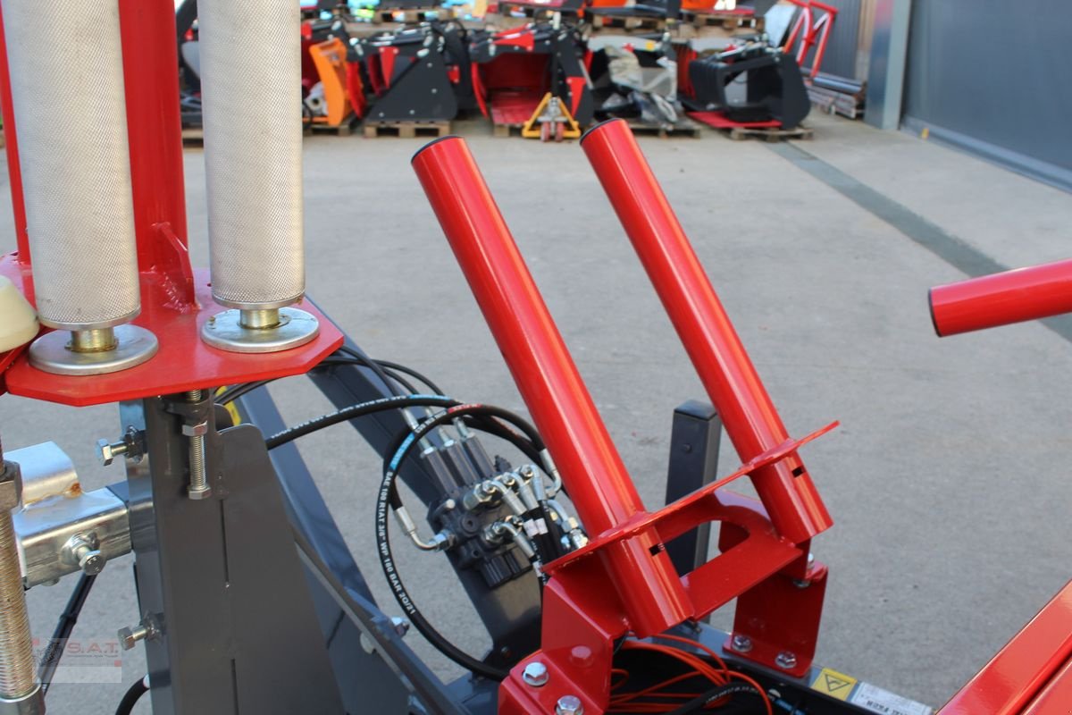 Ballenwickler des Typs Metal-Fach Wickelmaschine Z 577-NEU, Neumaschine in Eberschwang (Bild 18)