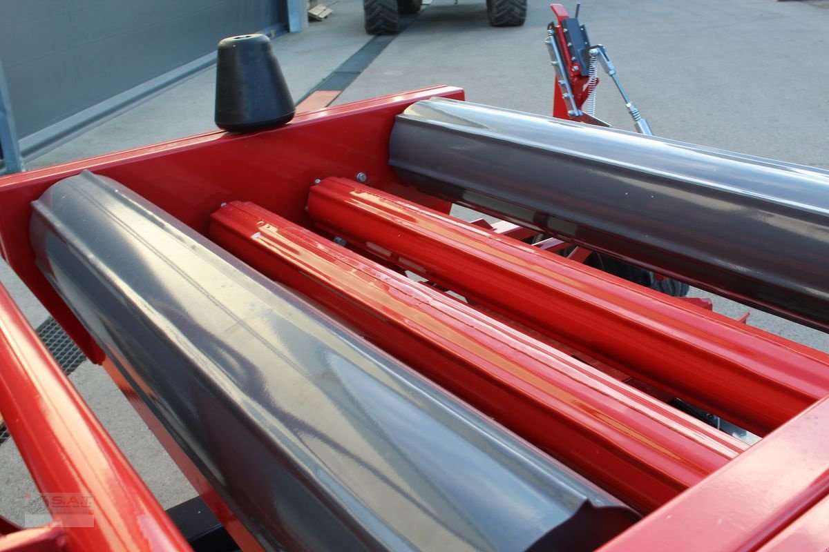 Ballenwickler des Typs Metal-Fach Wickelmaschine Z 577-NEU, Neumaschine in Eberschwang (Bild 13)