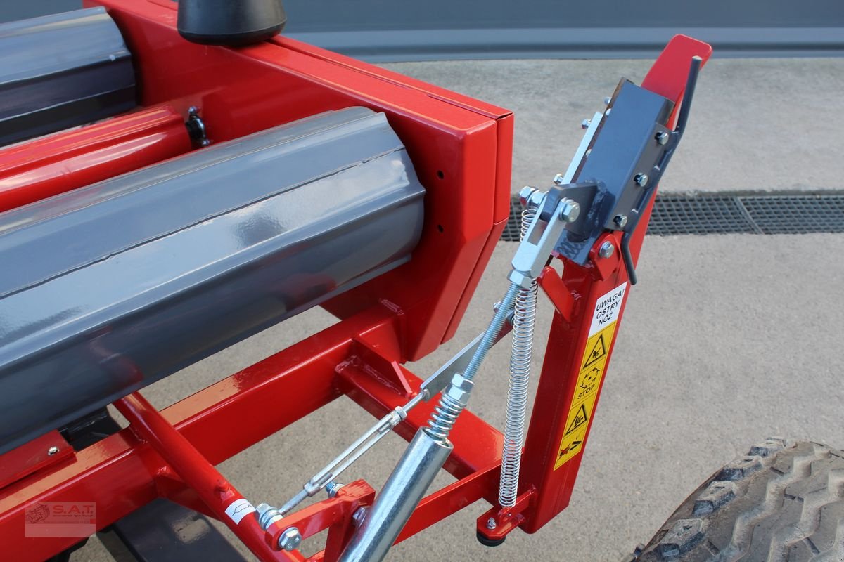 Ballenwickler des Typs Metal-Fach Wickelmaschine Z 577-NEU, Neumaschine in Eberschwang (Bild 17)