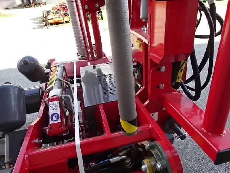 Ballenwickler des Typs Metal-Fach Z- 629 SAT - EVO - NEU - Rundballenwickelgerät, Neumaschine in Neureichenau (Bild 22)