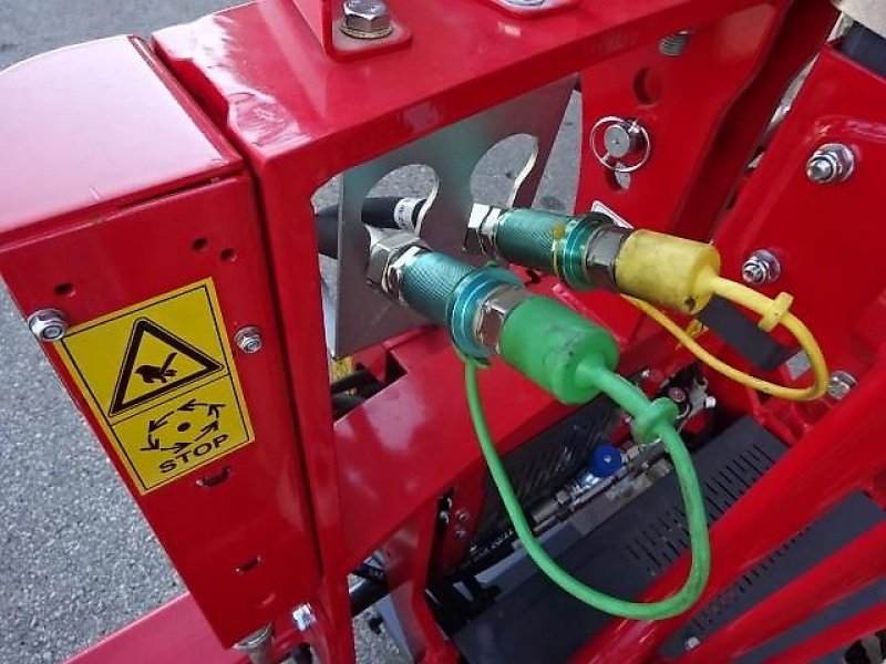 Ballenwickler des Typs Metal-Fach Z- 629 SAT - EVO - NEU - Rundballenwickelgerät, Neumaschine in Neureichenau (Bild 11)