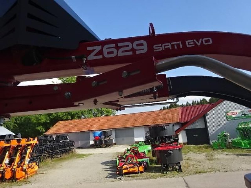 Ballenwickler des Typs Metal-Fach Z- 629 SAT - EVO - NEU - Rundballenwickelgerät, Neumaschine in Neureichenau (Bild 26)