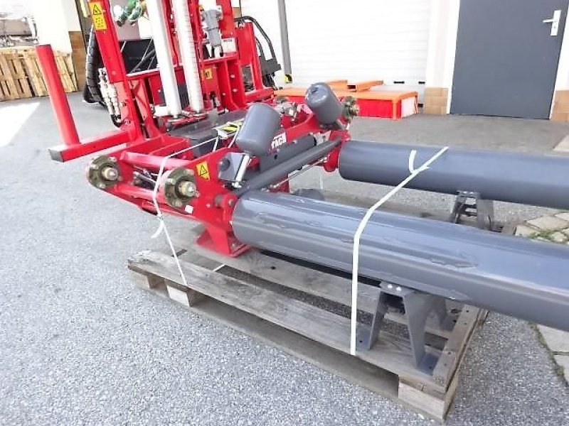 Ballenwickler des Typs Metal-Fach Z- 629 SAT - EVO - NEU - Rundballenwickelgerät, Neumaschine in Neureichenau (Bild 17)