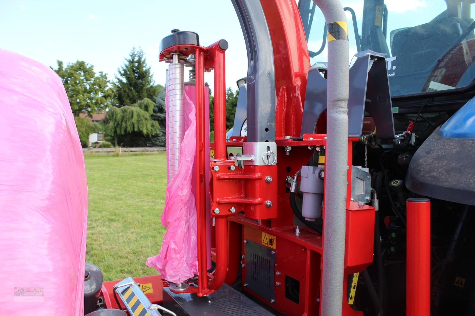 Ballenwickler of the type Metal-Fach Z 629-Vollautomatischer Dreipunktwickler, Neumaschine in Eberschwang (Picture 10)