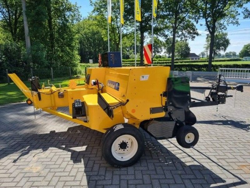 Ballenwickler of the type New Holland BC5060 BC5060, Neumaschine in Wierden (Picture 2)
