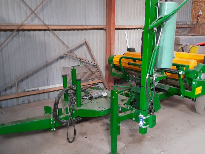 Ballenwickler типа Oleo Mac 995 TSR, Gebrauchtmaschine в Gudbjerg (Фотография 1)