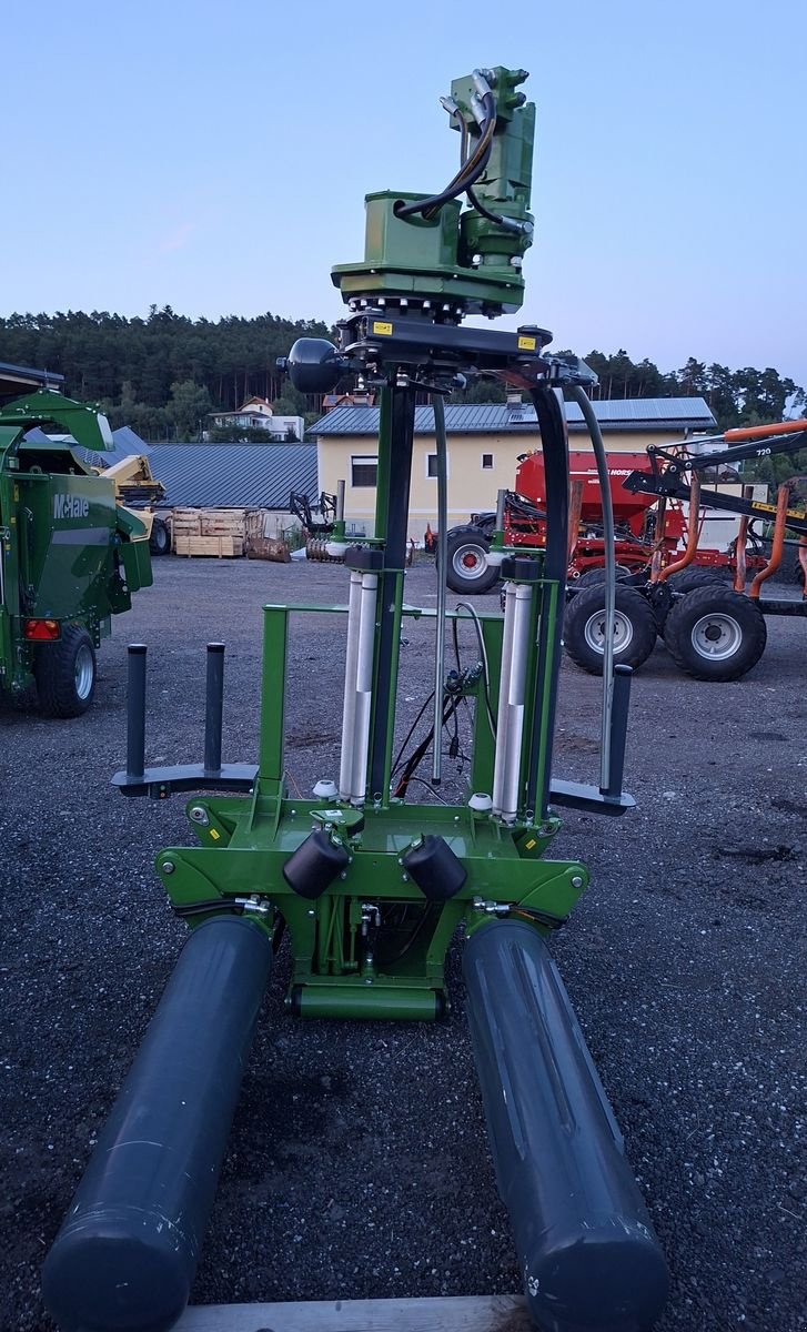 Ballenwickler des Typs Sonstige Bilan 3 Punktwickler mit 2 Armen, Vorführmaschine in Hollenthon (Bild 3)