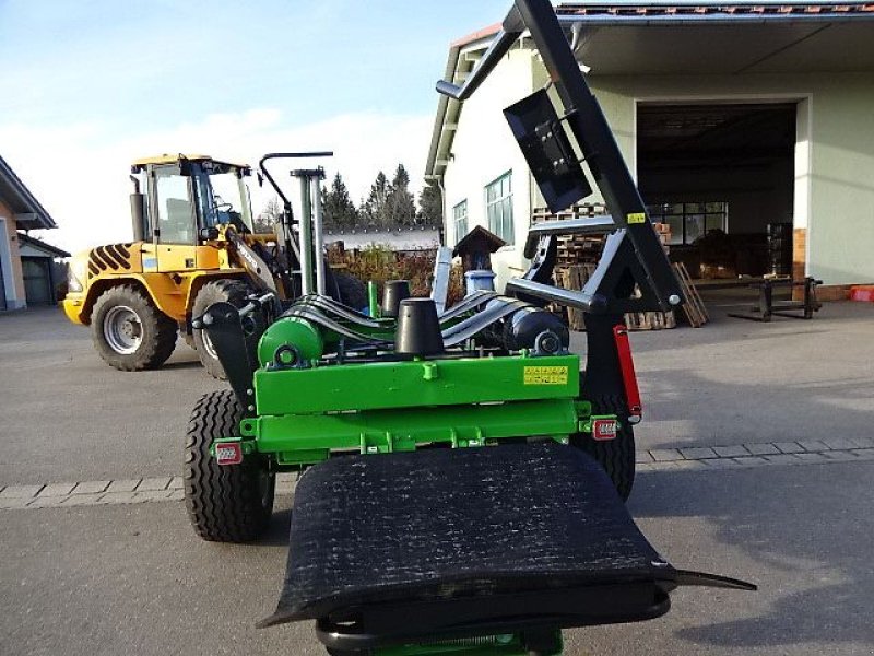 Ballenwickler des Typs Talex Sprinter 1500 Ballenwickelgerät - Profi - Seitenlader, Neumaschine in Neureichenau (Bild 13)