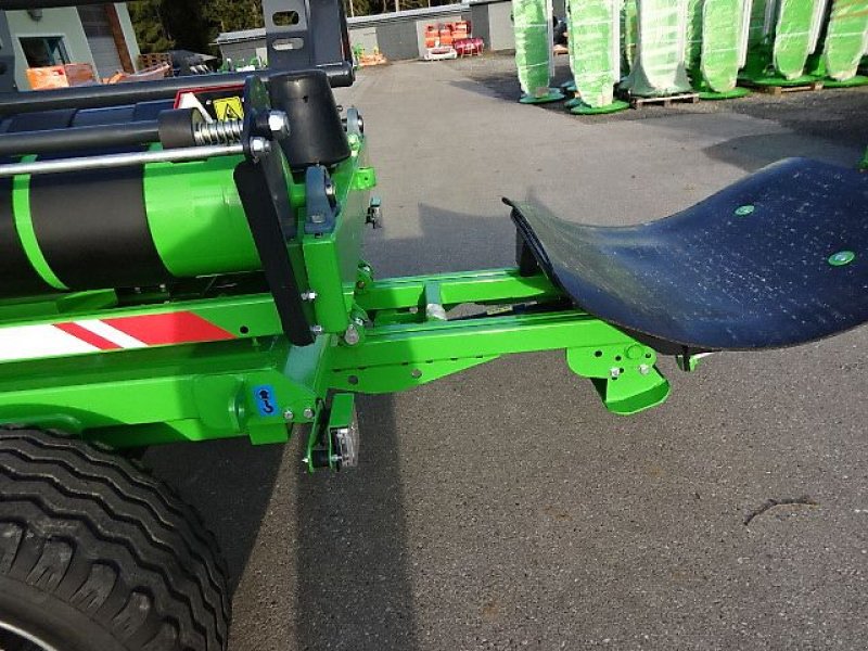 Ballenwickler des Typs Talex Sprinter 1500 Ballenwickelgerät - Profi - Seitenlader, Neumaschine in Neureichenau (Bild 11)