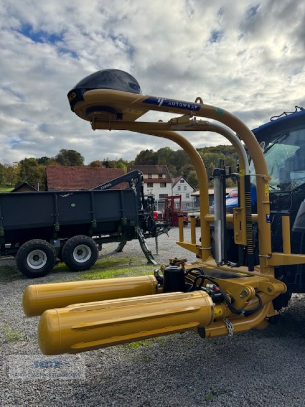 Ballenwickler des Typs Tanco S 100, Neumaschine in Lindenfels-Glattbach (Bild 5)
