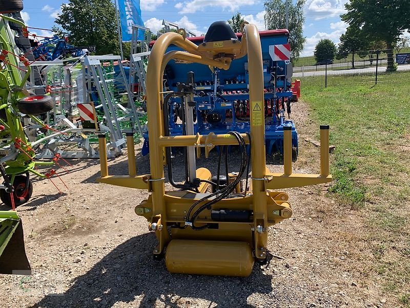 Ballenwickler of the type Tanco S 200 V, S 100 A, A 100, Q 200 V sofort ab Lager verfügbar. Frühbezug ist gestartet., Neumaschine in Rittersdorf (Picture 8)