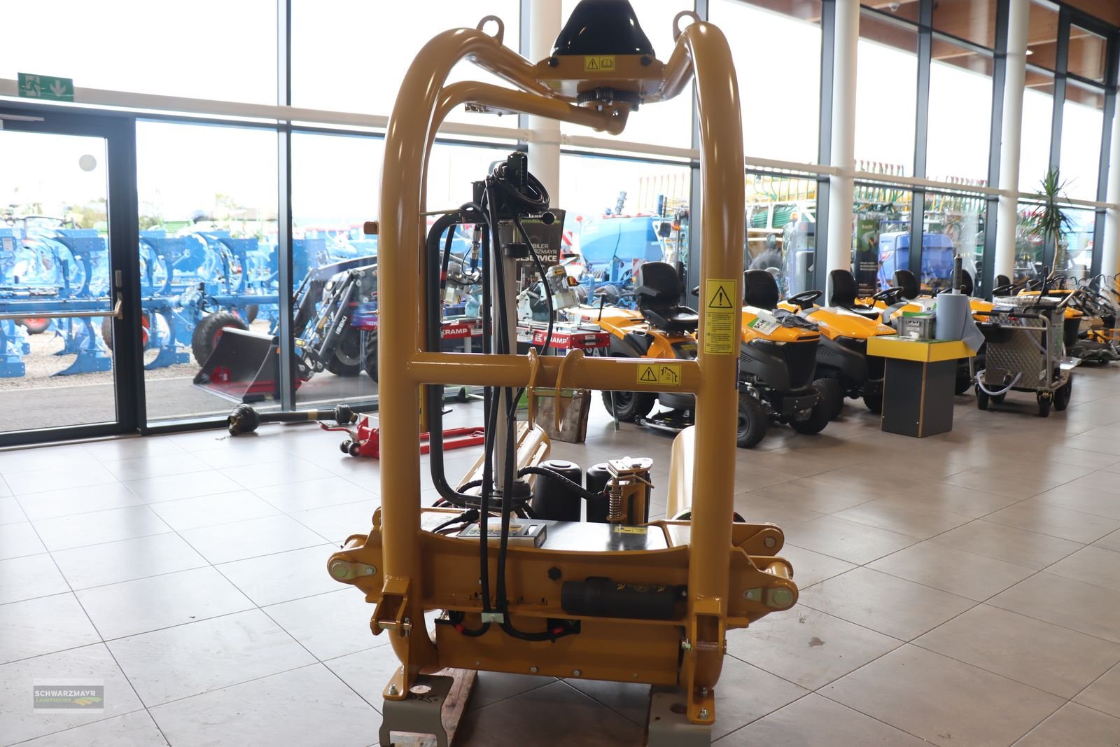 Ballenwickler of the type Tanco S100 Autowrap, Neumaschine in Aurolzmünster (Picture 9)