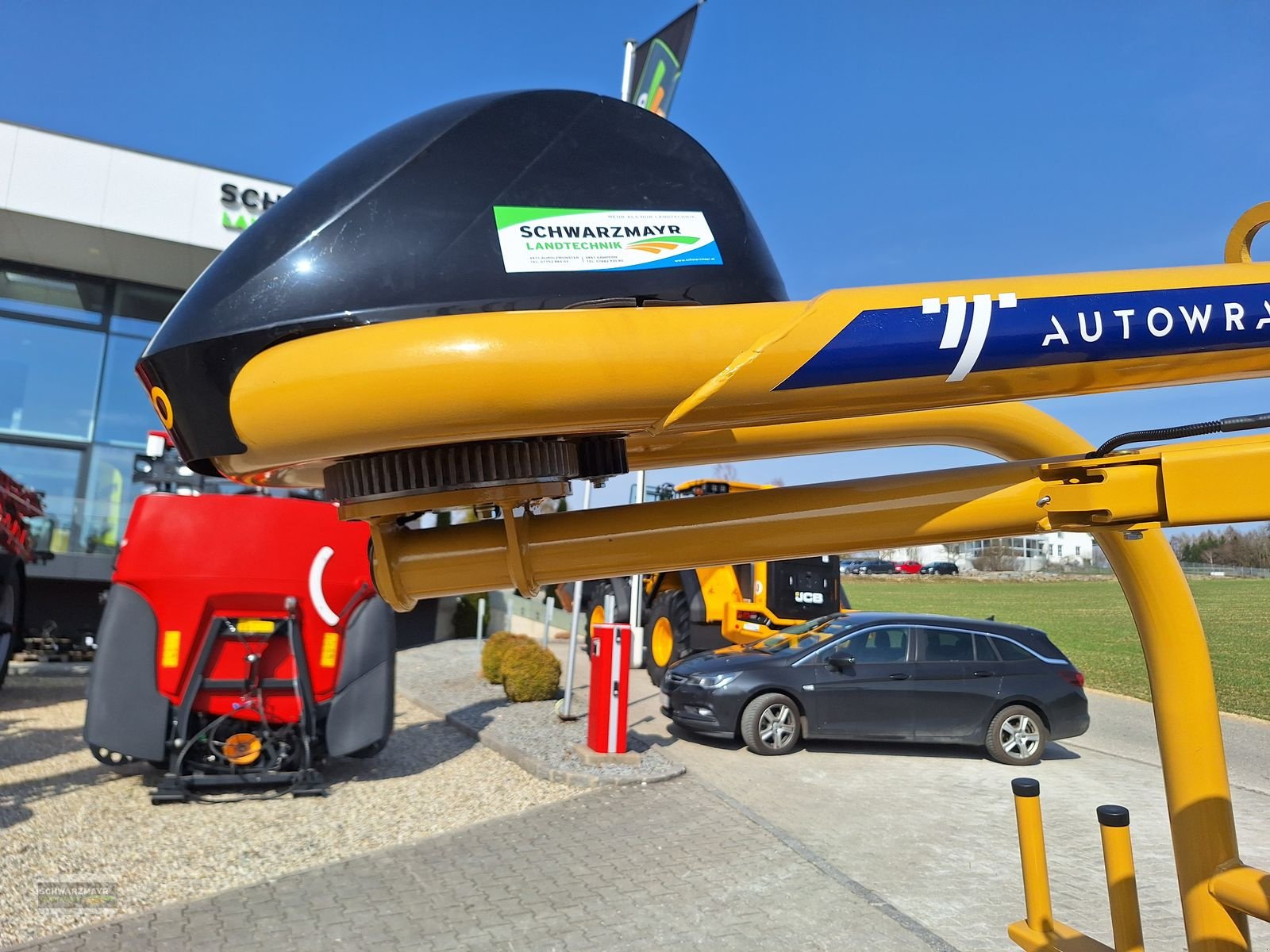 Ballenwickler des Typs Tanco S100 Autowrap, Neumaschine in Aurolzmünster (Bild 15)