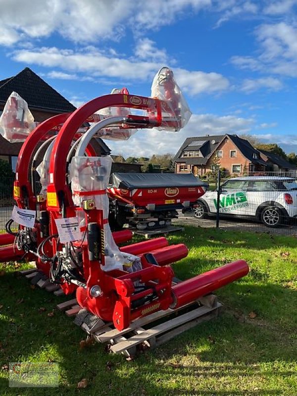 Ballenwickler of the type Vicon BW 2250, Neumaschine in Geestland OT Neuenwalde (Picture 3)