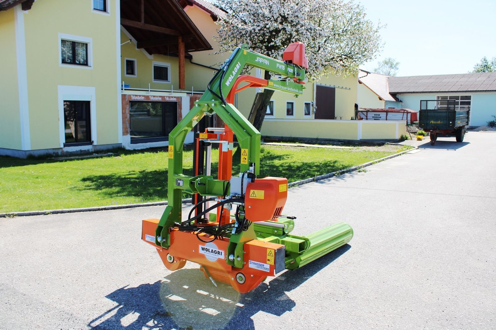 Ballenwickler des Typs Wolagri FW 15 Japan, Neumaschine in Neukirchen am Walde  (Bild 9)