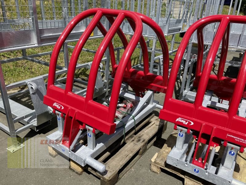 Ballenzange tip Fliegl BZCFLM000010 PROFI-COMBI, Neumaschine in Hof (Poză 1)