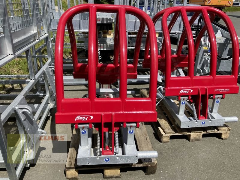 Ballenzange des Typs Fliegl BZCFLM000010 PROFI-COMBI, Neumaschine in Hof (Bild 2)