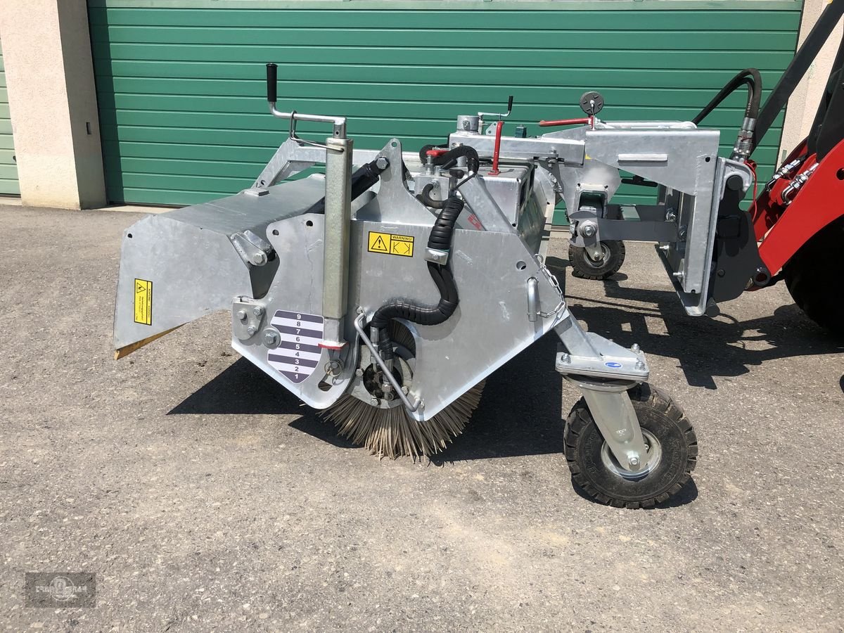 Ballenzange des Typs Fliegl KEH 500 Kehrbesen/Kehrmaschine EURO, Gebrauchtmaschine in Rankweil (Bild 8)