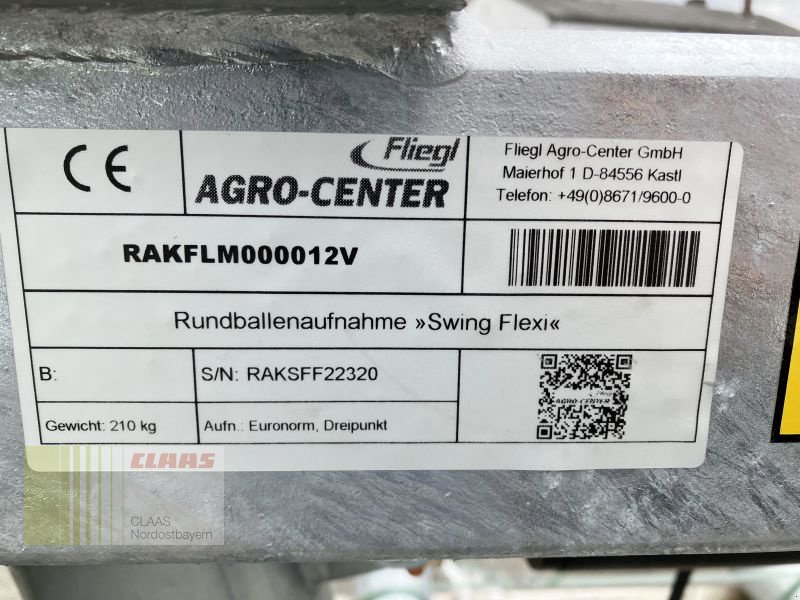 Ballenzange des Typs Fliegl RAKFLM000012V SWING FLEXI, Neumaschine in Cham (Bild 12)
