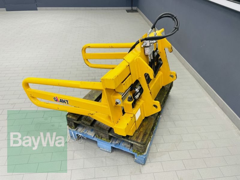 Ballenzange des Typs GiANT Ballengreifer BK 70-210, Gebrauchtmaschine in Manching (Bild 6)