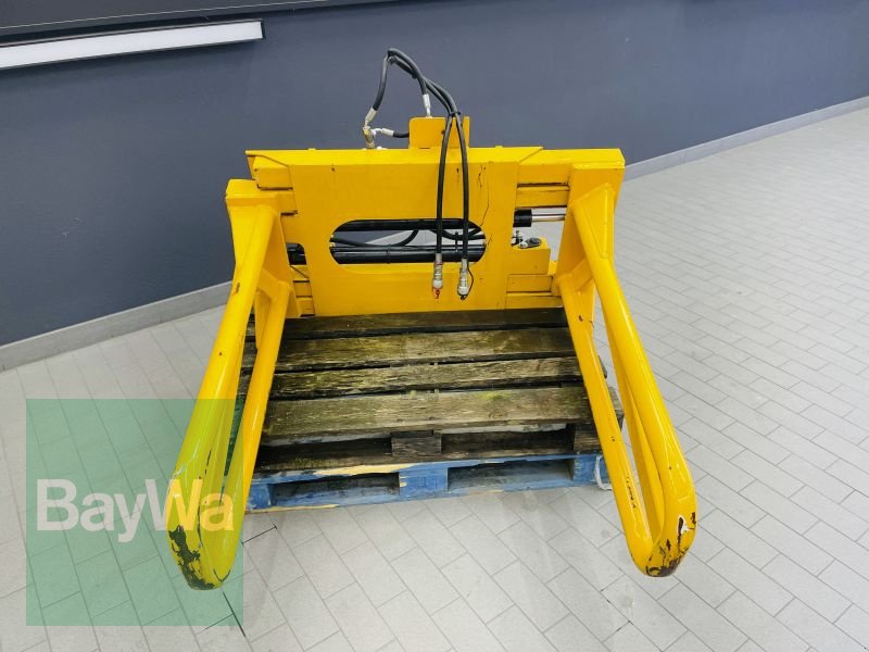 Ballenzange des Typs GiANT Ballengreifer BK 70-210, Gebrauchtmaschine in Manching (Bild 4)