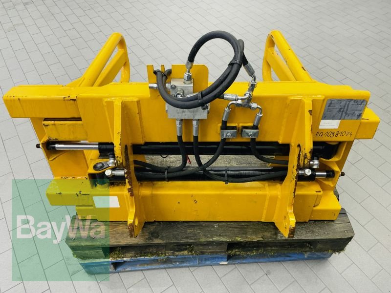 Ballenzange des Typs GiANT Ballengreifer BK 70-210, Gebrauchtmaschine in Manching (Bild 7)
