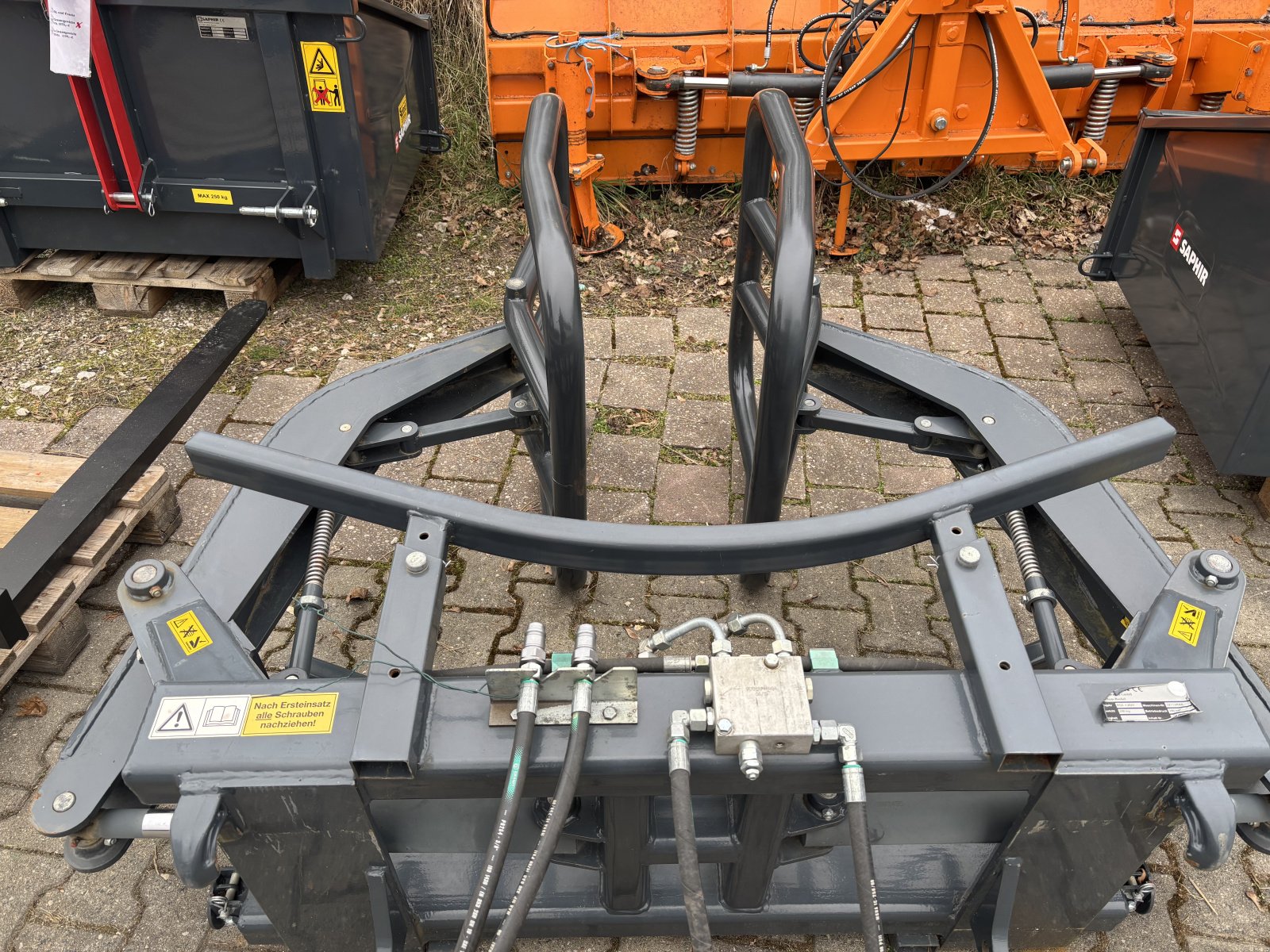 Ballenzange des Typs Saphir RQZ 500-1900, Gebrauchtmaschine in Hagenbüchach (Bild 4)
