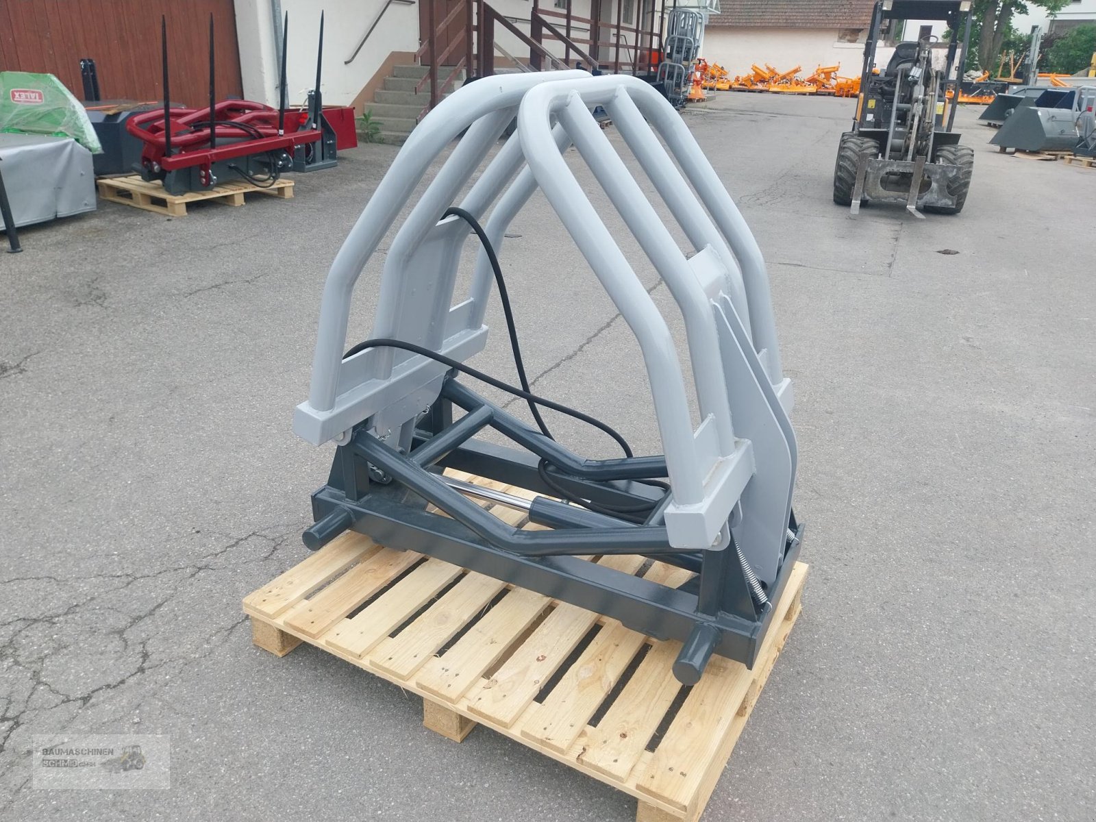 Ballenzange des Typs Schmid Aktionspreis Ballenzange, Neumaschine in Stetten (Bild 1)