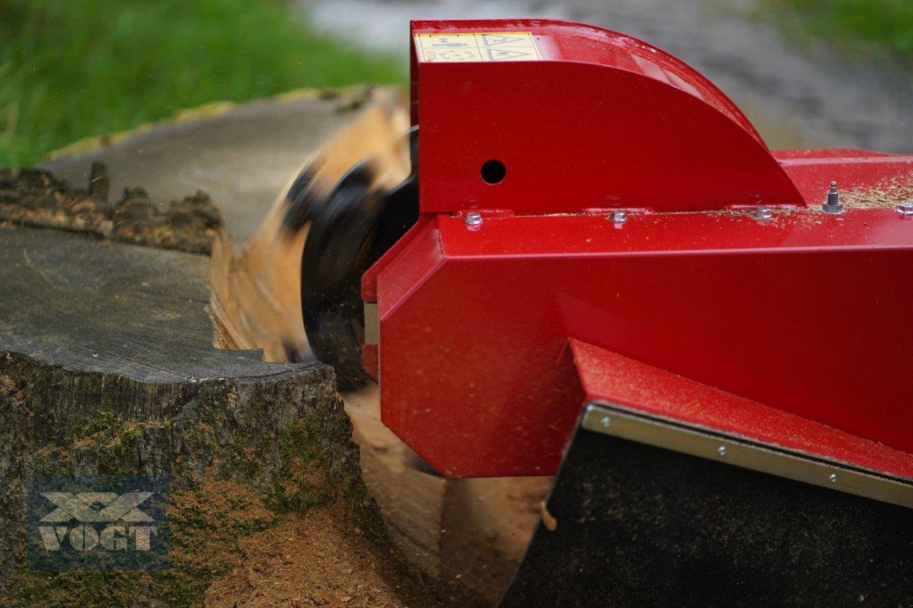 Baumstumpffräse des Typs FSI B28 Stubbenfräse /Wurzelfräse mit Benzinmotor und Radantrieb, Neumaschine in Schmallenberg (Bild 14)