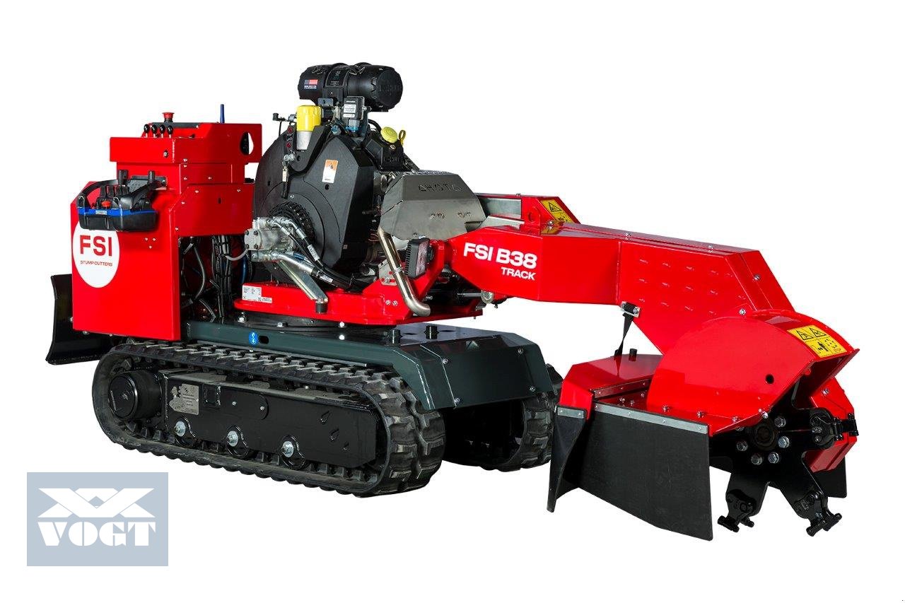 Baumstumpffräse des Typs FSI B38 TRACK REMOTE Stubbenfräse /Wurzelfräse mit Benzinmotor und Kettenfahrwerk, Neumaschine in Schmallenberg (Bild 1)