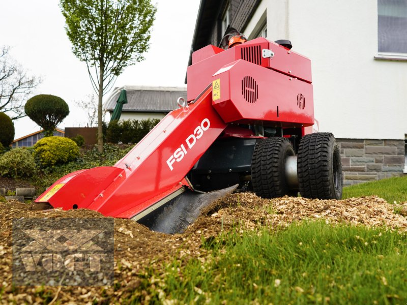 Baumstumpffräse Türe ait FSI D30 Baumstumpffräse /Stubbenfräse /Wurzelfräse mit Dieselmotor und Radantrieb, Neumaschine içinde Schmallenberg (resim 1)