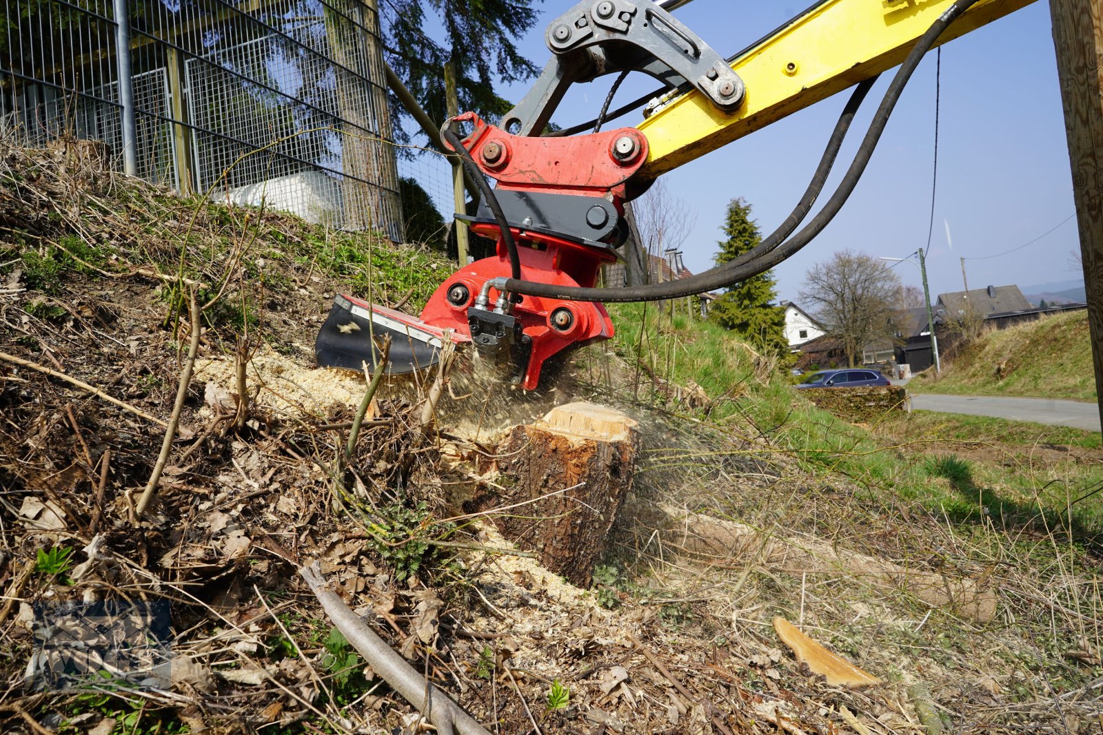 Baumstumpffräse des Typs FSI H40 Stubbenfräse /Wurzelfräse /Stockfräse für Bagger /Radlader*Aktion*, Neumaschine in Schmallenberg (Bild 8)