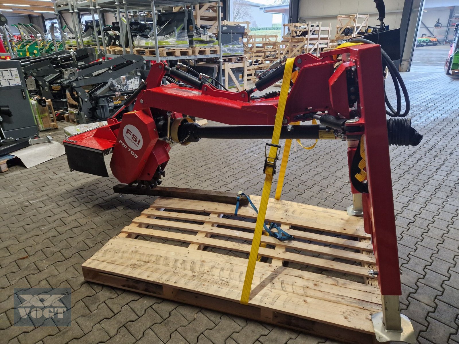 Baumstumpffräse типа FSI T65 Stubbenfräse /Wurzelfräse /Stockfräse für Traktor-Vorführgerät-, Gebrauchtmaschine в Schmallenberg (Фотография 4)