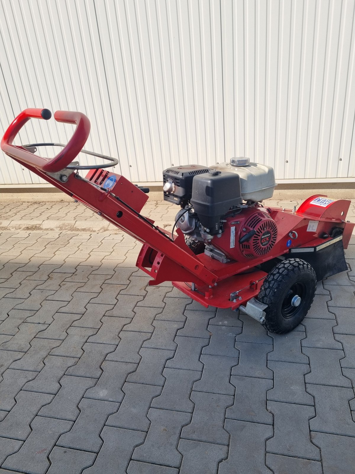 Baumstumpffräse des Typs Reil & Eichinger Baumstubbenfräse FSI Abverkauf Reil & Eichinger Mietparkmaschine, Gebrauchtmaschine in Nittenau (Bild 7)