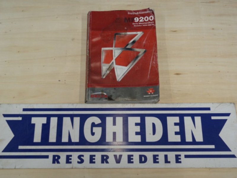 Bedienungsanleitung of the type Massey Ferguson 9200, Gebrauchtmaschine in Hemmet (Picture 1)