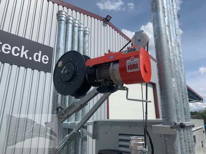 Beregnungsaggregat tipa Ferbo Fox Aggregat mit Hebepumpe und 40 KVA  Generator, Neumaschine u Südheide (Slika 4)