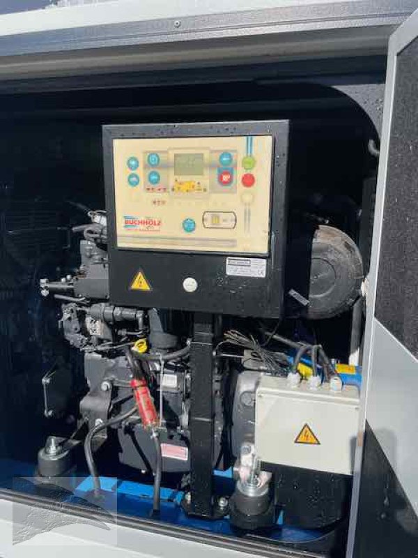 Beregnungsaggregat a típus VORATECK 80m3 75 PS Schallschutz FPT, Neumaschine ekkor: Südheide (Kép 10)