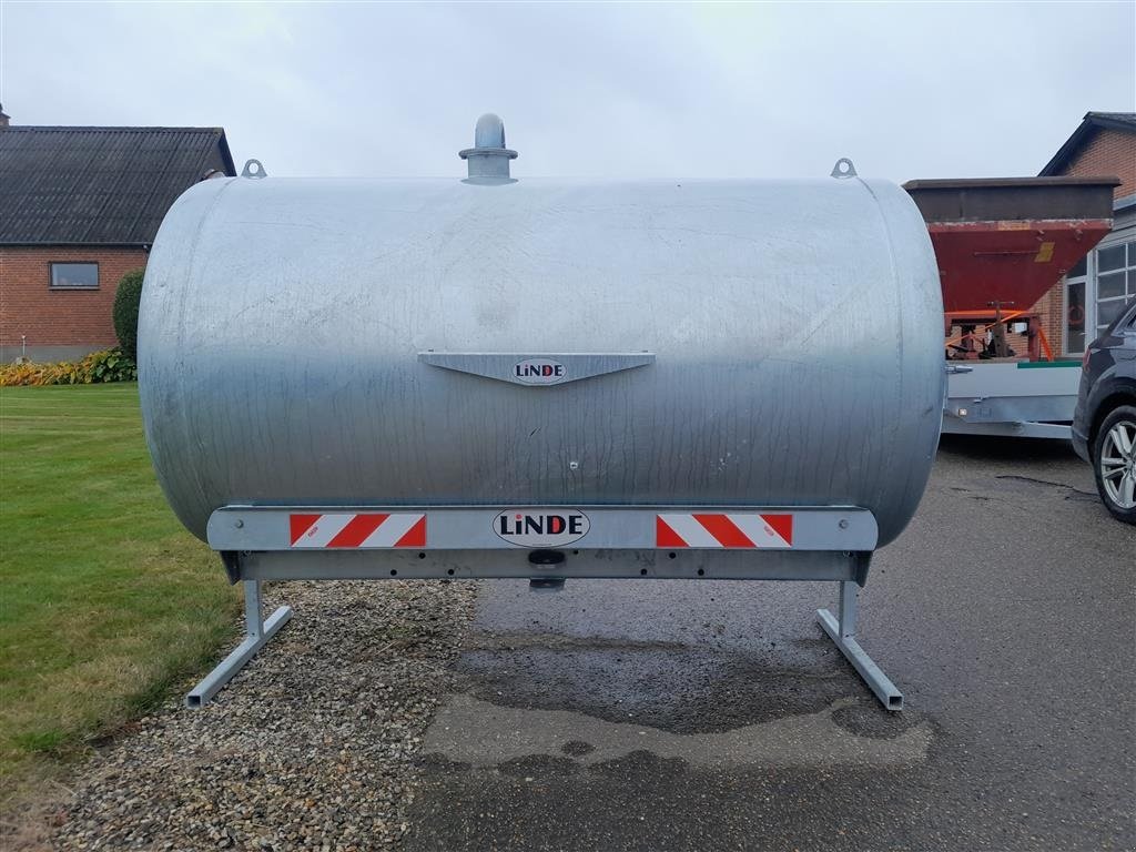 Beregnungsanlage van het type Sonstige Linde 3m3 vandingstank  til støvbekæmpelse, Gebrauchtmaschine in Struer (Foto 1)