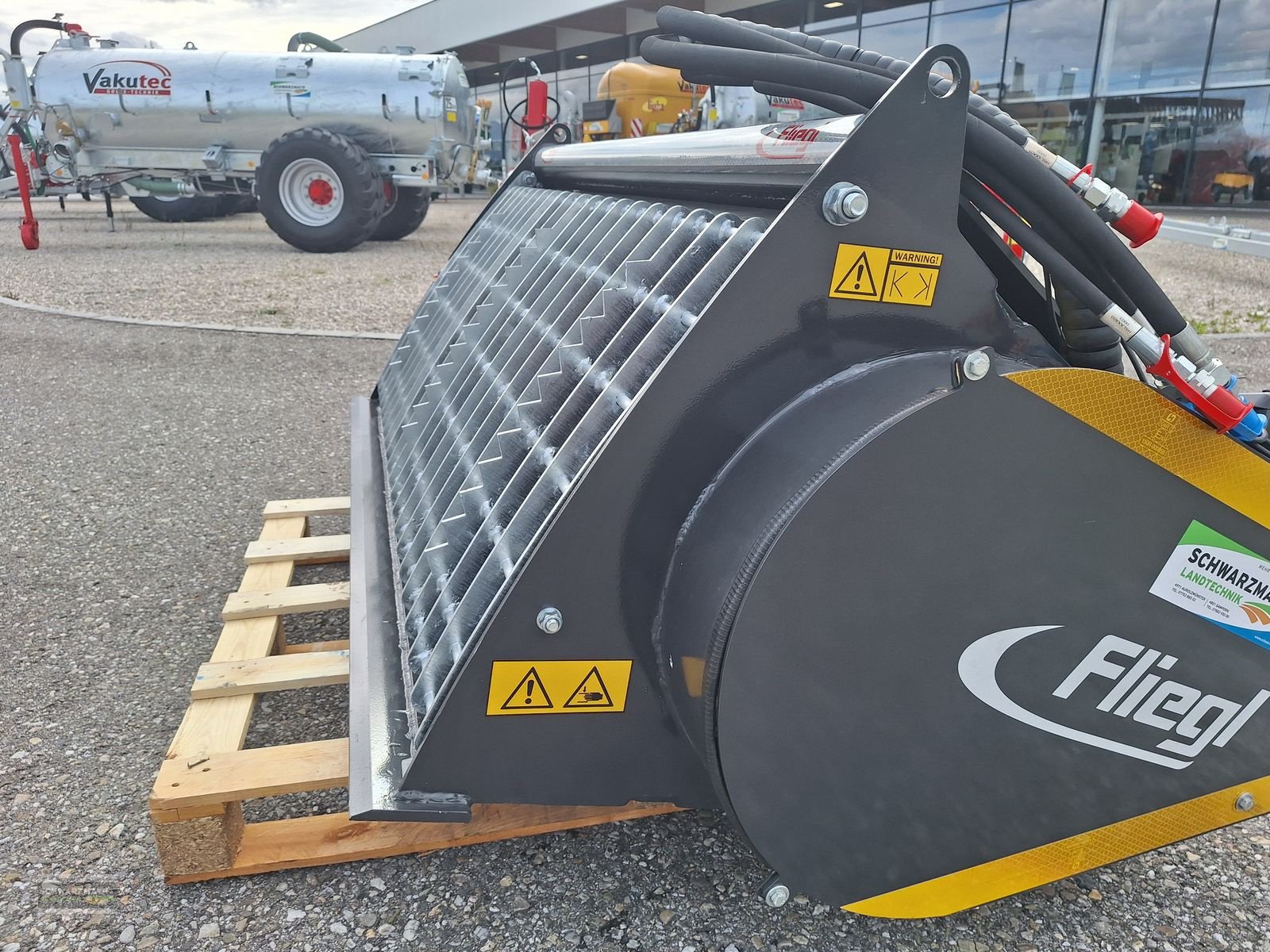 Betonmischer des Typs Fliegl Betonmischschaufel 350L, Gebrauchtmaschine in Aurolzmünster (Bild 12)