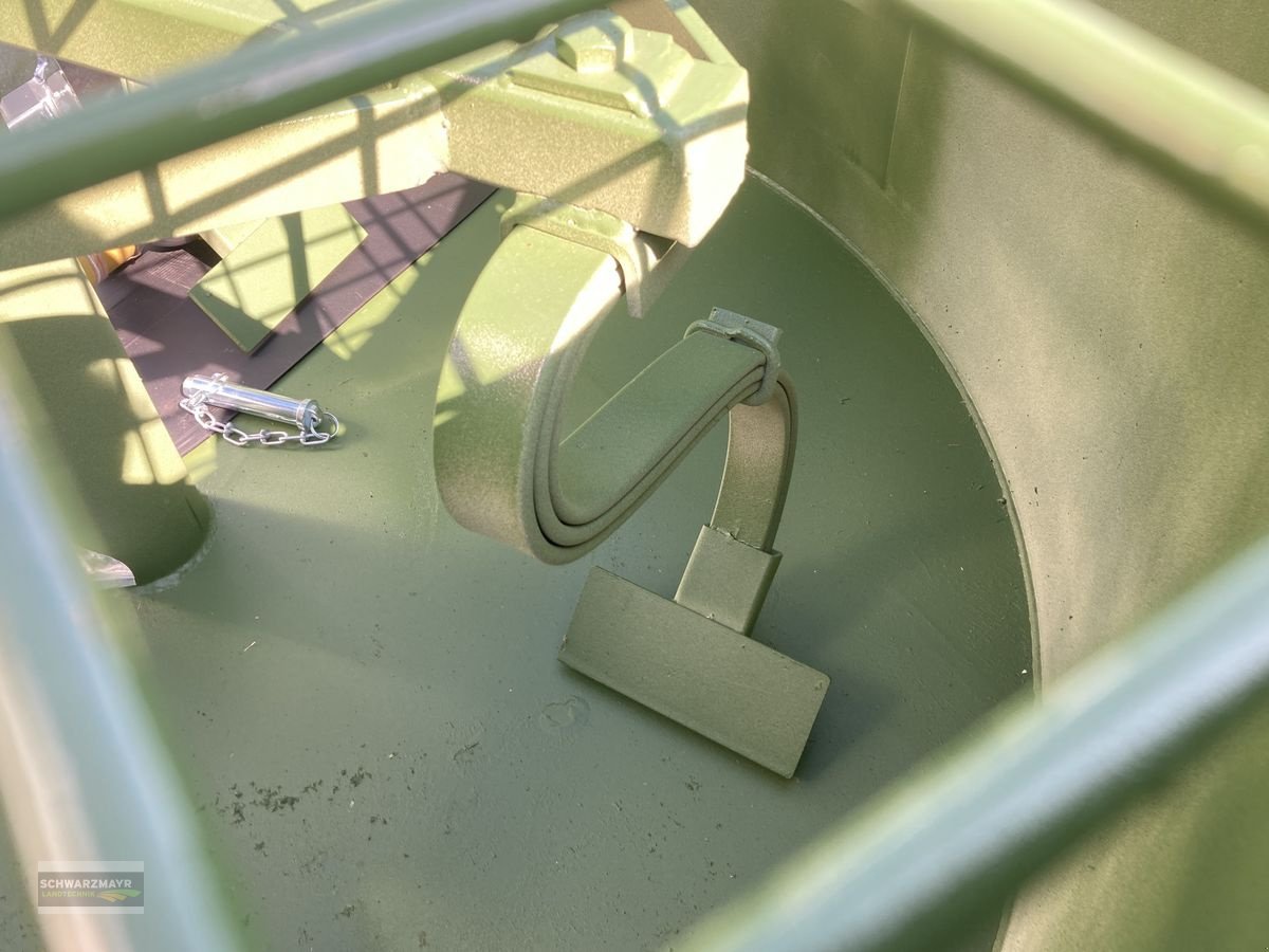 Betonmischer des Typs Fliegl GARANT 802 SS, Neumaschine in Aurolzmünster (Bild 14)