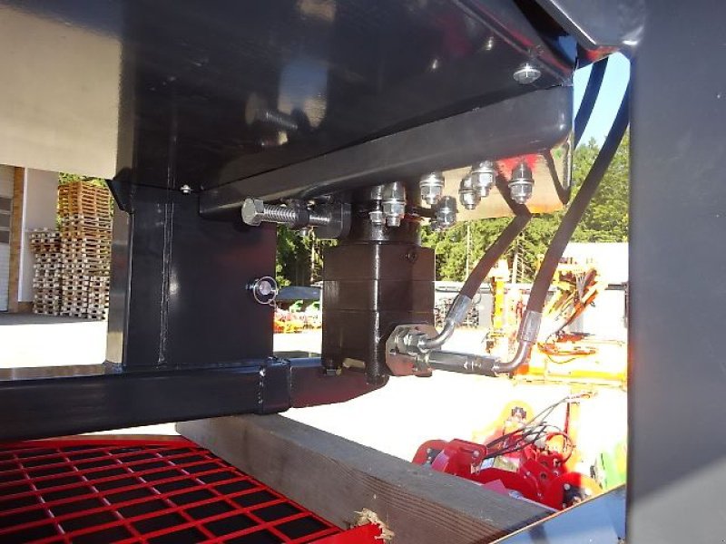 Betonmischer typu H-L-M SP 800 - H -  Mischer hydraulisch, Neumaschine v Neureichenau (Obrázek 20)