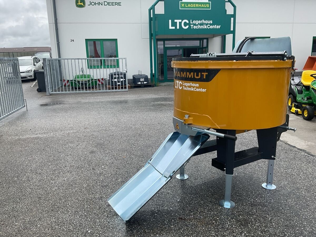 Betonmischer des Typs Mammut TM 125, Neumaschine in Zwettl (Bild 3)