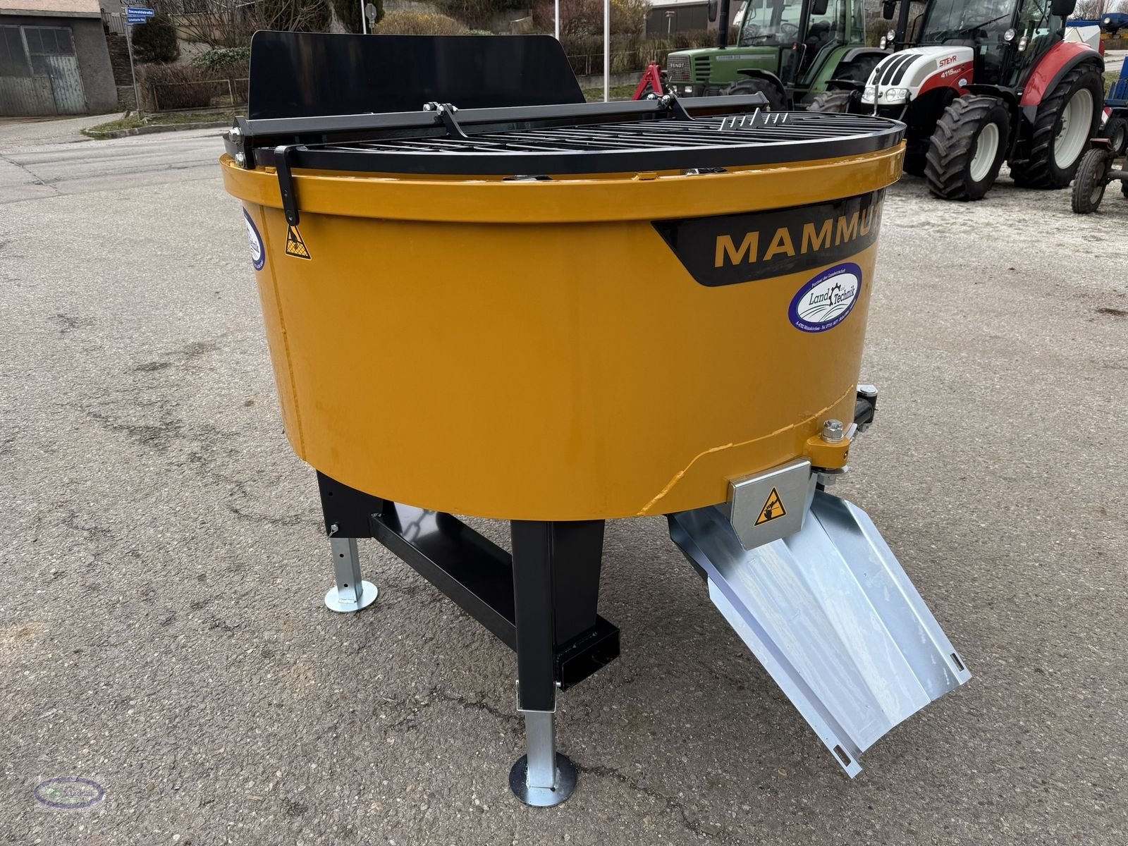 Betonmischer des Typs Mammut TM 125, Neumaschine in Münzkirchen (Bild 15)