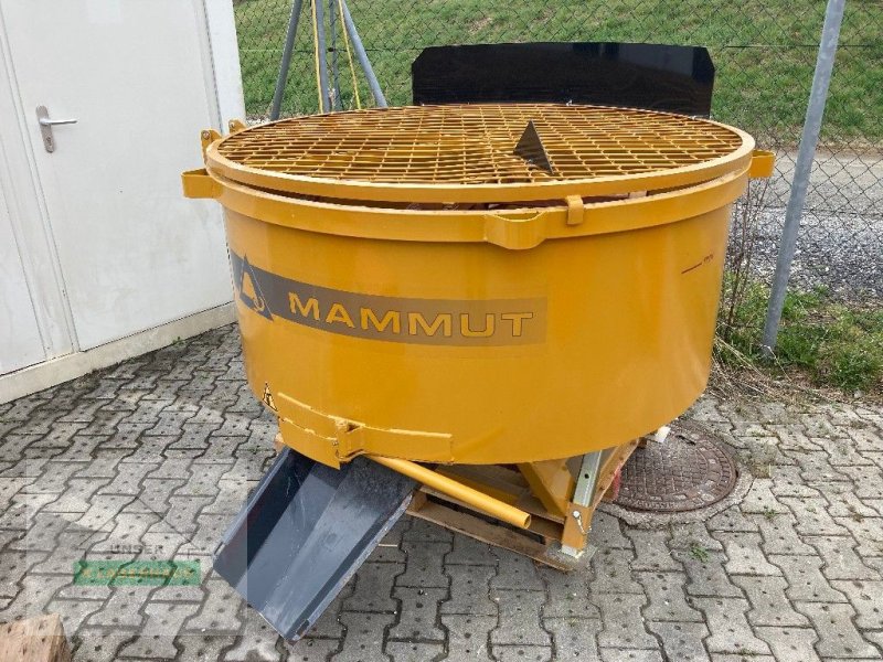 Betonmischer des Typs Mammut TM 150, Neumaschine in Hartberg (Bild 1)